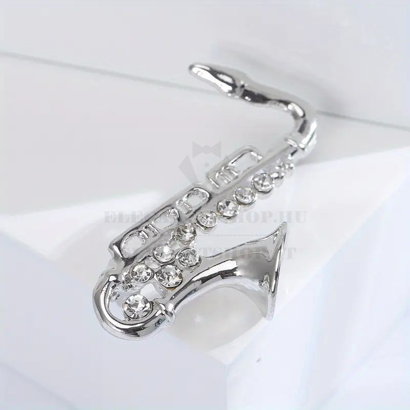                        Bross kitűző saxofon Kitűzők, Brossok