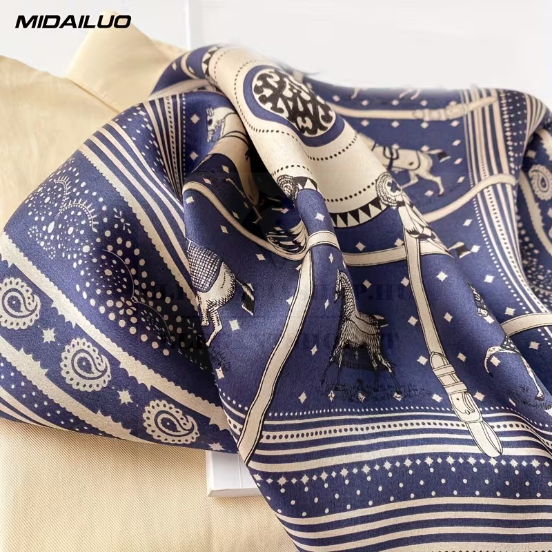   Unisex exklúzív selyem sál - Kék mintás