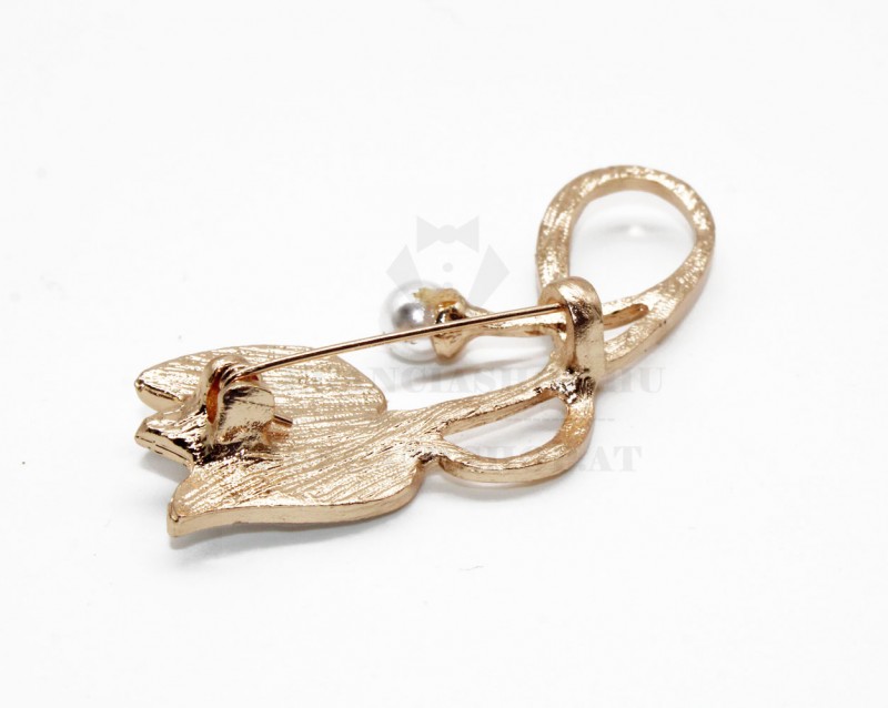 Arany bross tulipán Kitűzők, Brossok Arany bross tulipán Kitűzők, Brossok