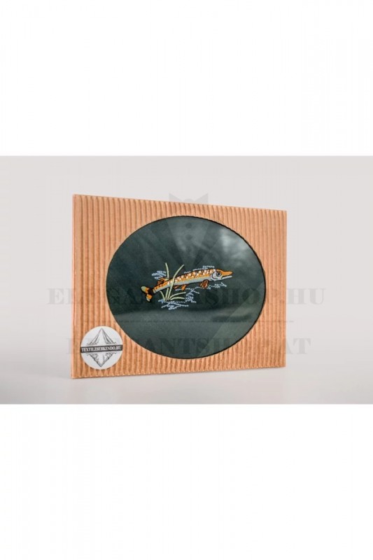                  Hímzett pamut zsebkendő - Csuka Pamut zsebkendő