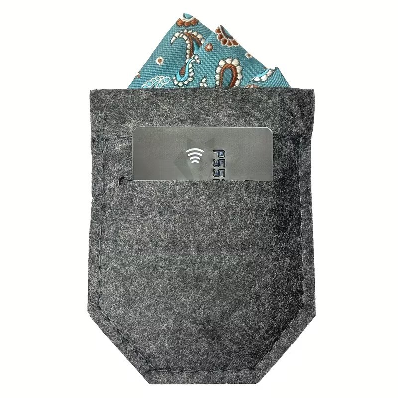 Díszzsebkendő tartó bankkártyatartóval Díszzsebkendő tartó bankkártyatartóval