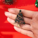                                                             Strassz karácsonyfa bross Kitűzők, Brossok